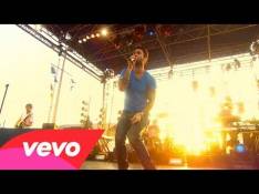 Hands All Over Maroon 5 - Stutter video