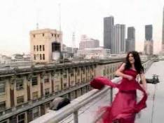 Idina Menzel - I Feel Everything video