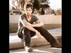 Enrique Iglesias - You Rock Me video