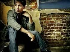 Enrique Iglesias - The way you touch me video